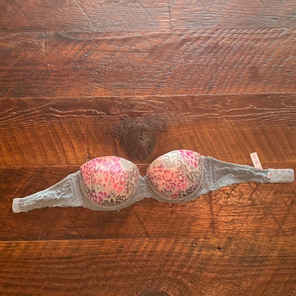 Strapless bra